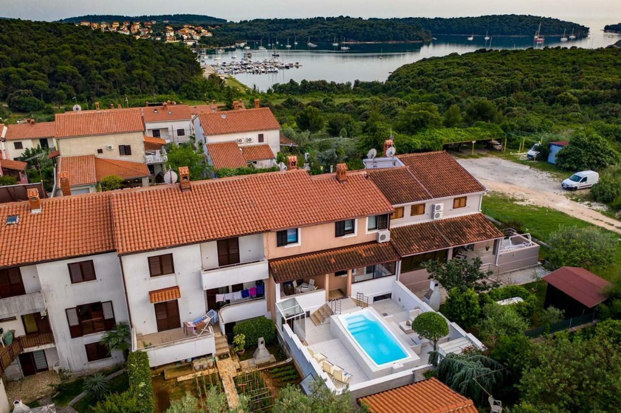 Cave Romane Apartment With Private Pool And Sea View Vinkuran Luaran gambar