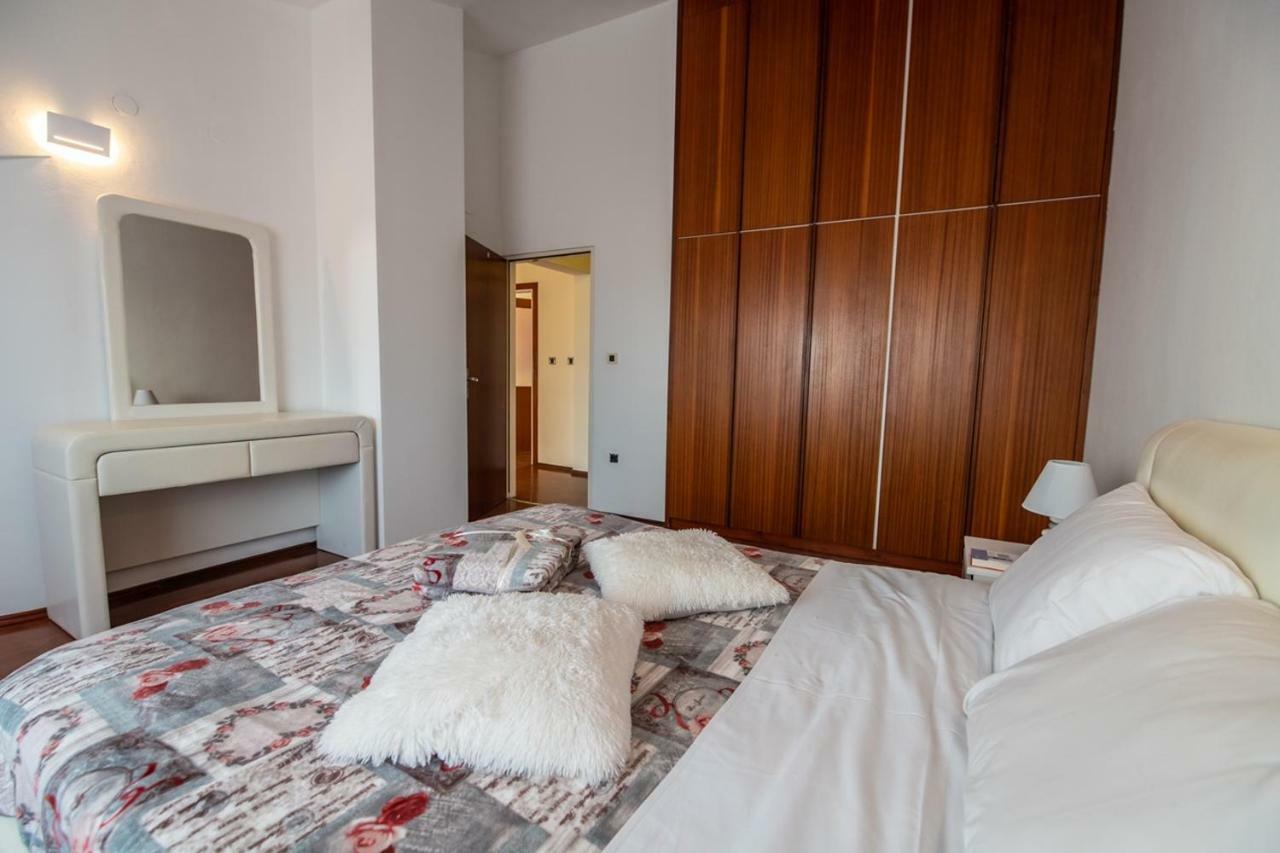 Cave Romane Apartment With Private Pool And Sea View Vinkuran Luaran gambar